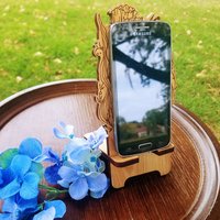 Tulip Fairy Phone Dock Cypress