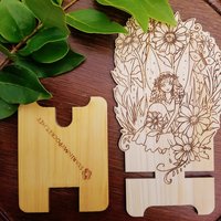 Daisy Fairy Fantasy Wood Engraved Phone Dock