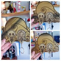Haunted Hill Couple Keyholder