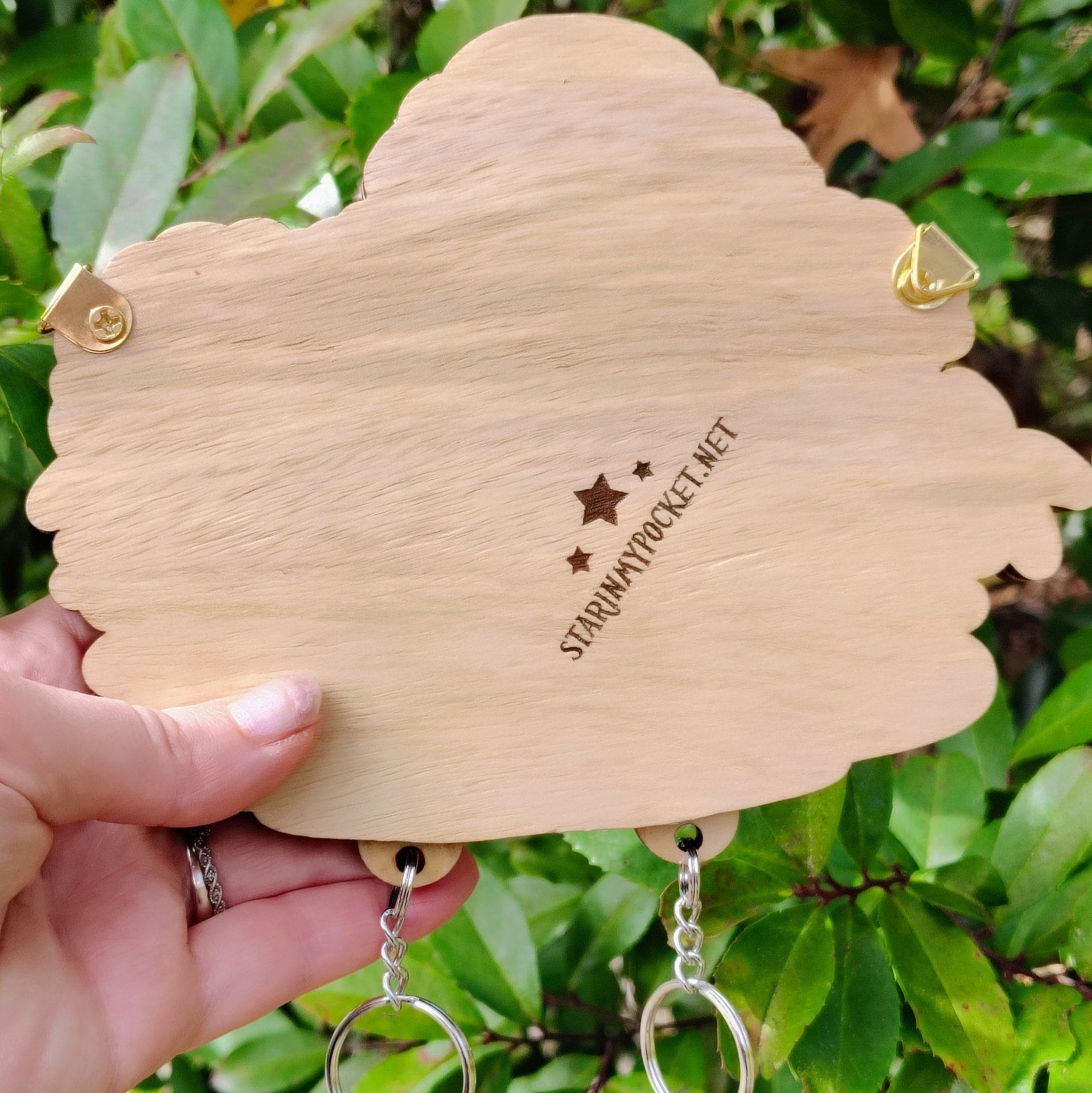 Painted Destiny Island Keyholder